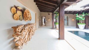 villa-95064630471681314275.jpg
