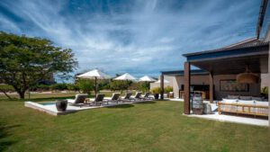 villa-9532679861740777003.jpg