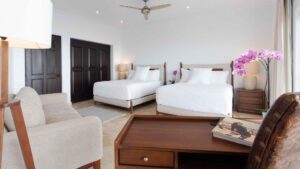 villa-99608727821680539299.jpg