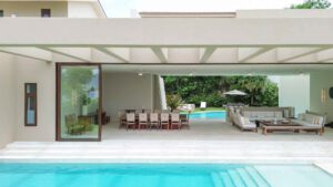 villa-14417569811743102839.jpg