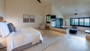 villa-33060793561748637942.jpg