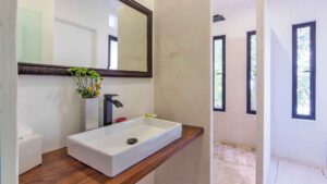 villa-33905400731679940602.jpg