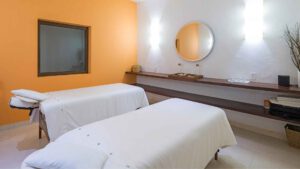 villa-41017482441743102853.jpg
