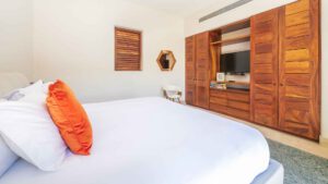 villa-51536872461681335929.jpg