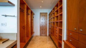 villa-52153794891755122818.jpg
