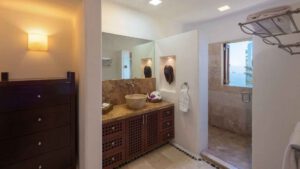villa-82647404291679598048.jpg