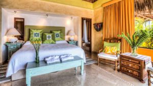 villa-86723838111679940602.jpg