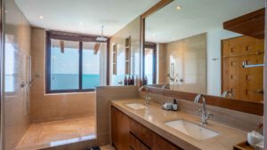 villa-88399675471755122818.jpg