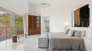 villa-10563245941746655723.jpg