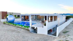 villa-24161155891746648714.jpg