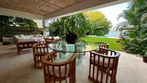 villa-42461091311755811262.jpg