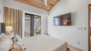 villa-43178130081754596226.jpg