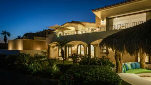 villa-62910651701749142140.jpg