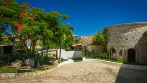 villa-84066110631749142112.jpg