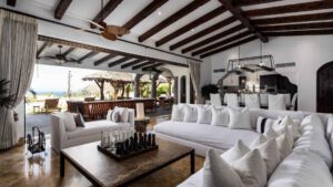 villa-84271417301733769074.jpg