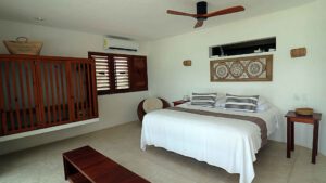 villa-93592393391747418840.jpg