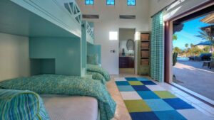 villa-10147693491682122976.jpg
