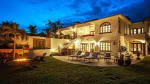 villa-10973025361756753234.jpg