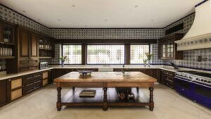 villa-12800778101767814640.jpg