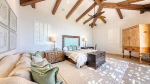 villa-15171181991682117818.jpg