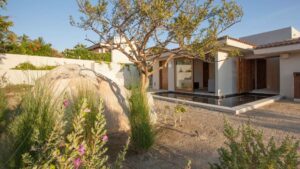 villa-21672809311682123674.jpg