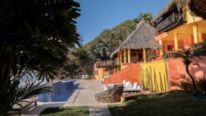villa-22655297871746811720.jpg
