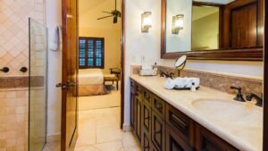 villa-22665305351682205139.jpg