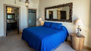 villa-24072724841744957529.jpg