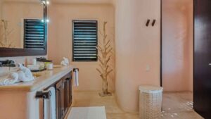 villa-2790398641746732168.jpg