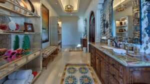 villa-28812332761682204363.jpg