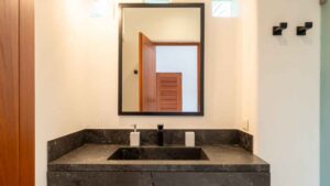 villa-30061053541768863251.jpg