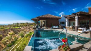 villa-30072409881682443853.jpg