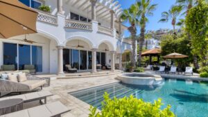 villa-33840246411755145101.jpg