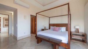 villa-36143611767983226.jpg