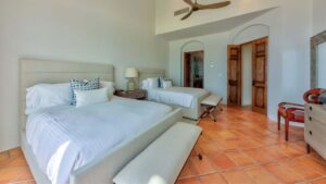 villa-39062596441682201675.jpg