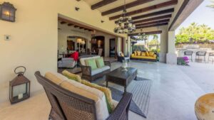 villa-44057849801681605754.jpg