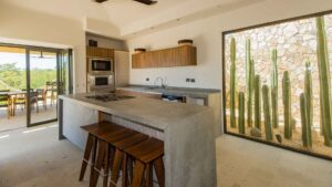 villa-47062920761682199447.jpg