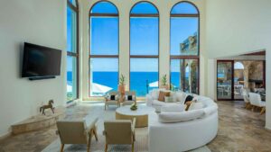 villa-49834550041729964759.jpg