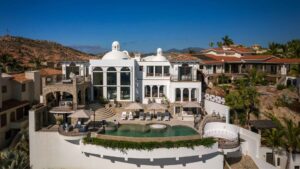 villa-50535957591729964509.jpg