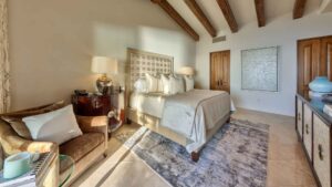 villa-51868190131682200414.jpg