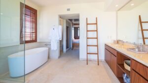 villa-53492098011696539774.jpg