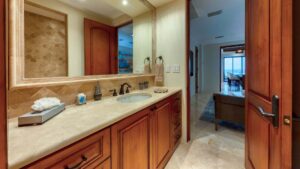 villa-54558717041681606031.jpg