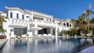 villa-56053104381732155821.jpg