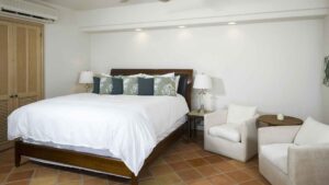 villa-56741519041682202407.jpg