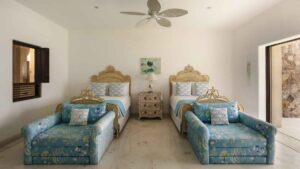 villa-60434066351767815394.jpg