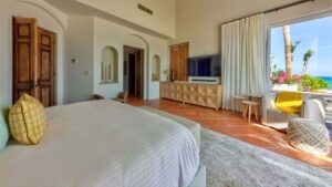 villa-6451878981682201675.jpg