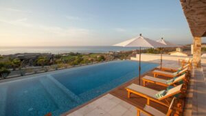 villa-70963750431682123675.jpg