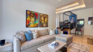 villa-73952536621732155786.jpg