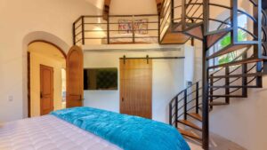 villa-74866599211682200414.jpg