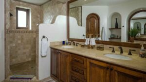 villa-78916663881682120343.jpg